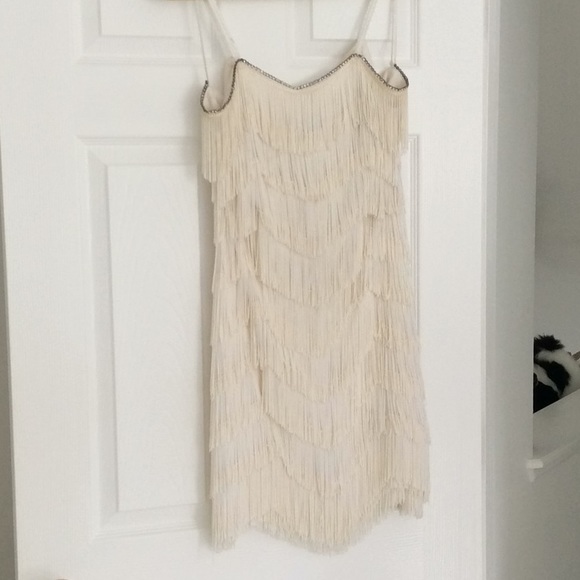 White fringe dress - Picture 3 of 5